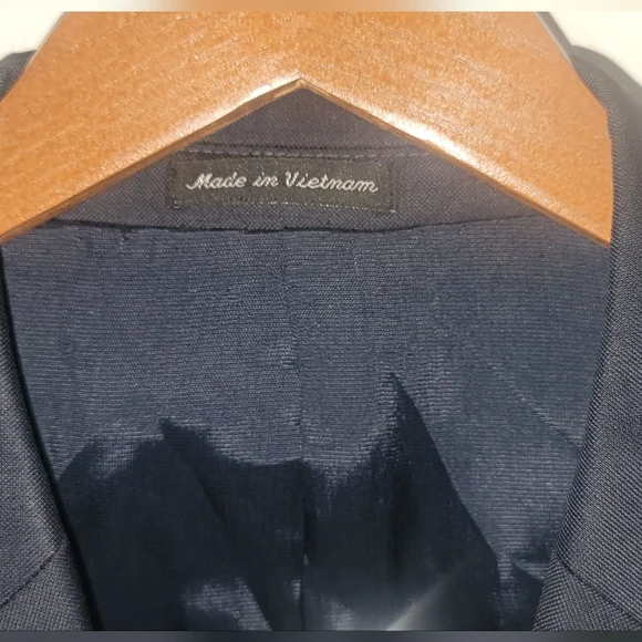 Michael Kors Men’s Dark Navy Suit – Jacket 40R / Pants 34 - Picture 2 of 16